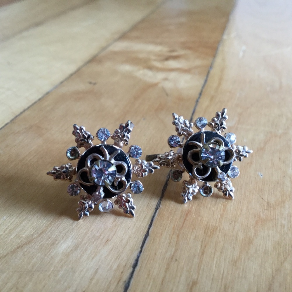 free add on Vintage Clip On Earrings